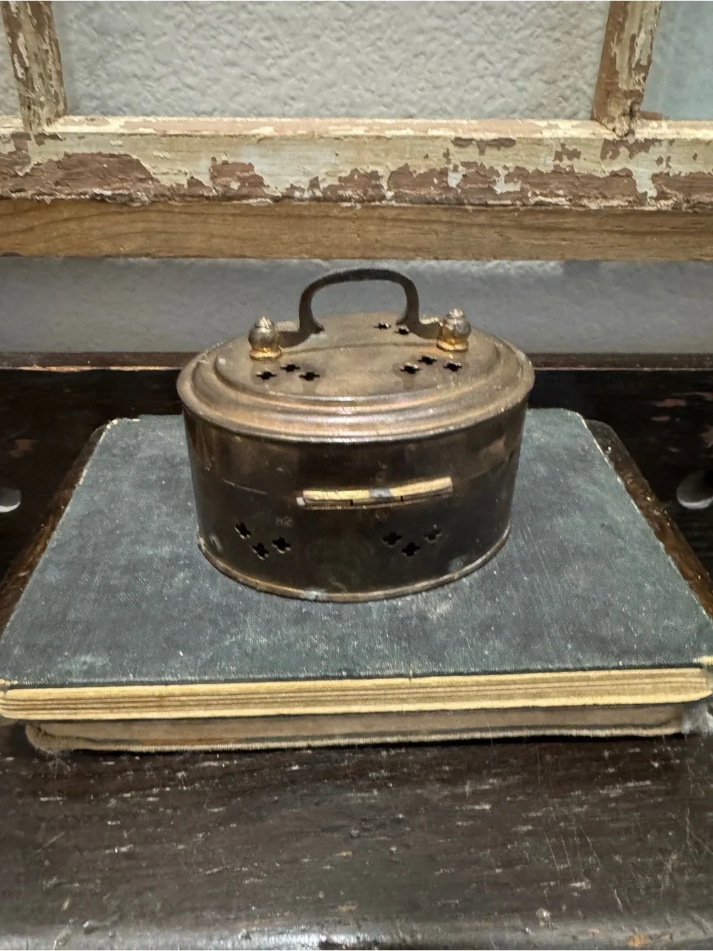 Vintage Brass Incense Holder with Handle - Brown Brass Finish